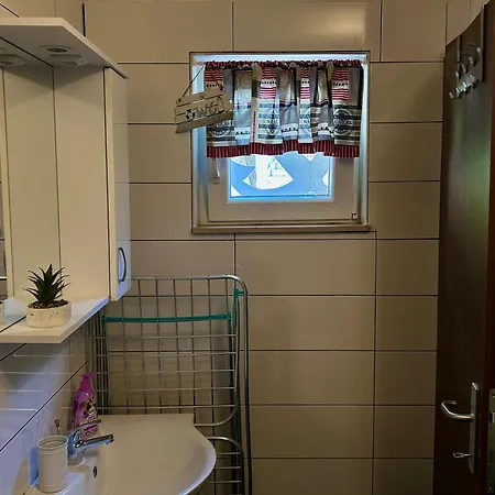 דירה 